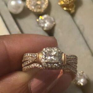 14k Diamond Rose Gold Ring